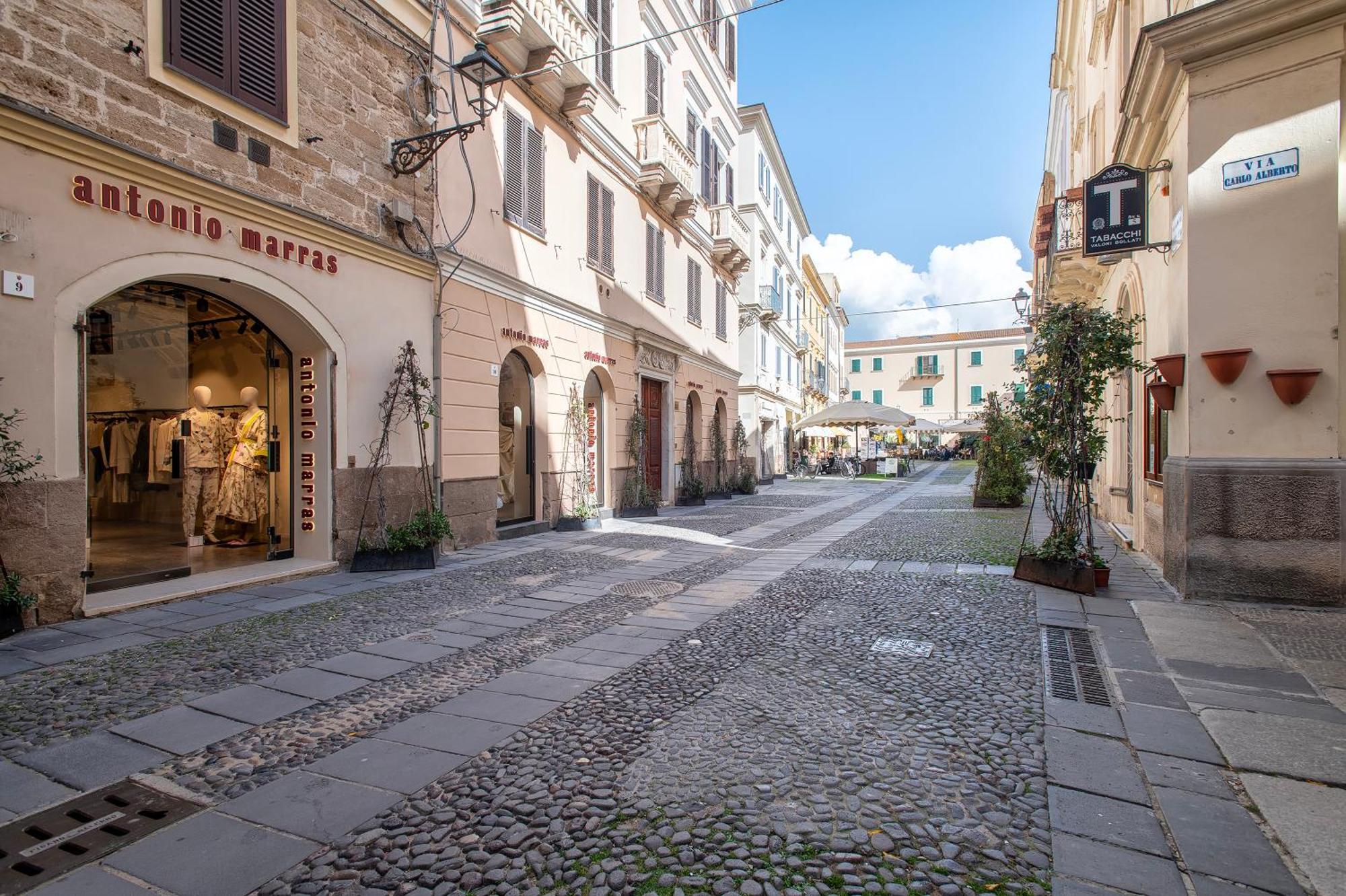 Casa Maria - Apartment In The Old Town Of アルゲーロ エクステリア 写真