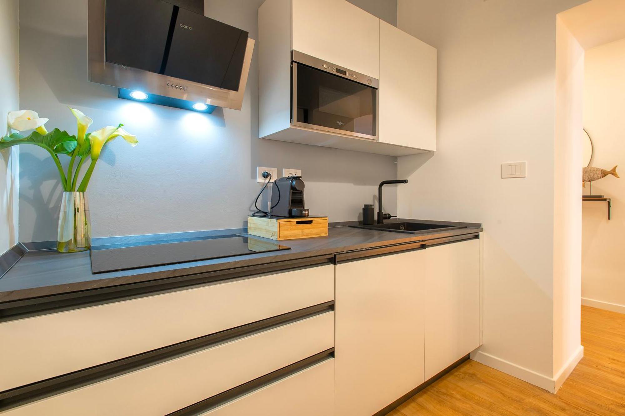 Casa Maria - Apartment In The Old Town Of アルゲーロ エクステリア 写真